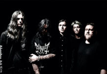 FEARLESS RECORDS SIGNS PARTING GIFT