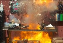 MÖTLEY CRÜE Blows Up Contract, Reunites, and Tours in 2020 with Def Leppard and Poison