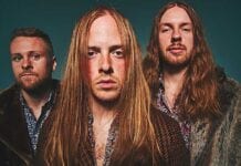 THE VINTAGE CARAVAN: Kaleidoscopic Light